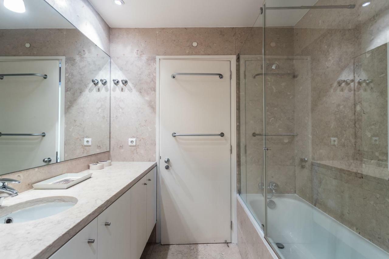Апартаменты Flh Chiado Design Flat Лиссабон Экстерьер фото