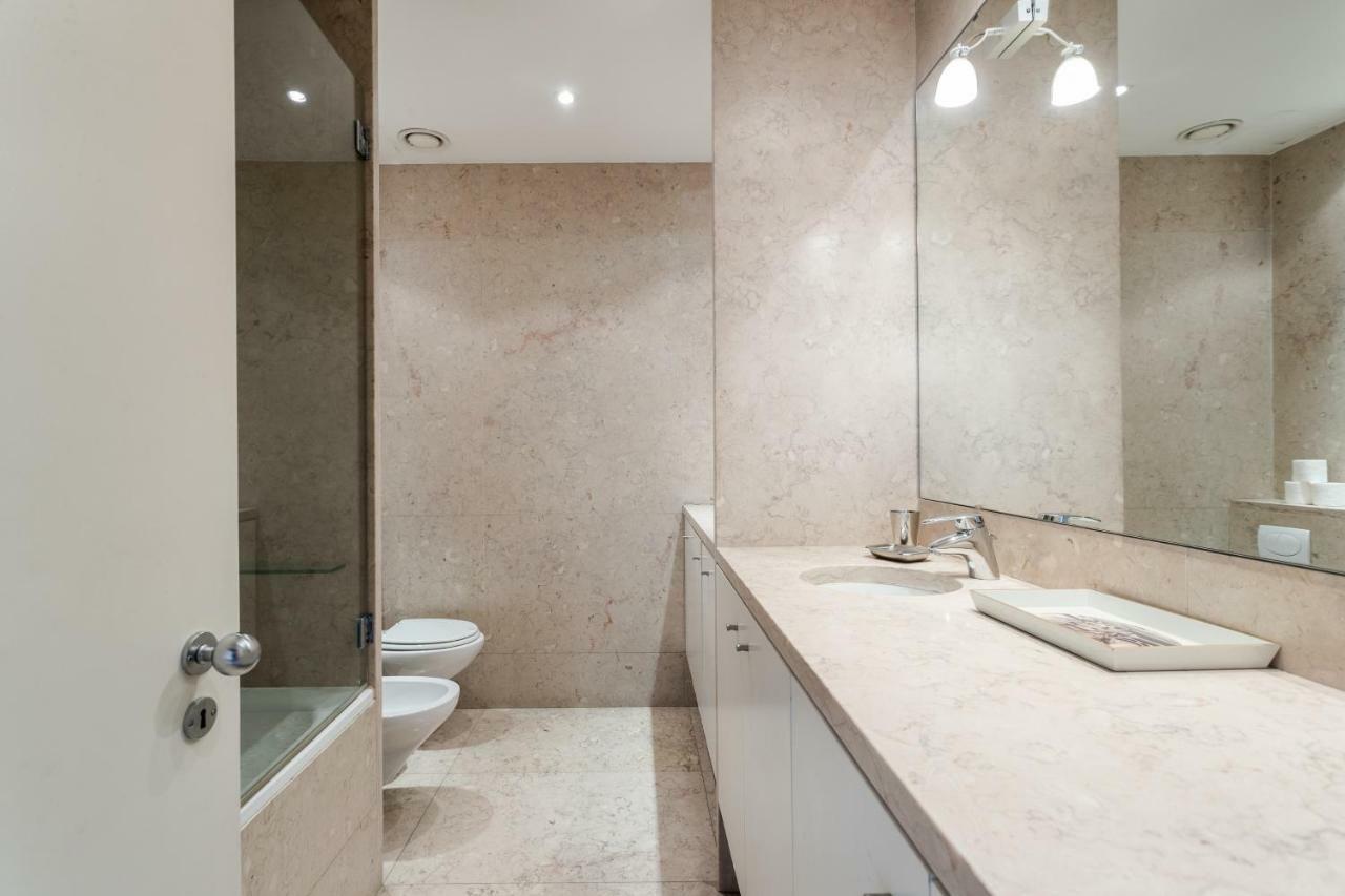 Апартаменты Flh Chiado Design Flat Лиссабон Экстерьер фото